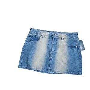Women's Low Rise Denim Mini Skirt Size 10